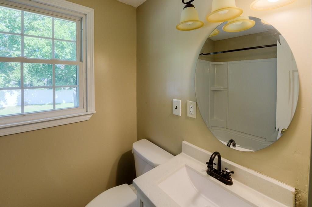 53 Glezen Street Worcester, MA 01604 - Photo 20 of 37 Gallery Image 20