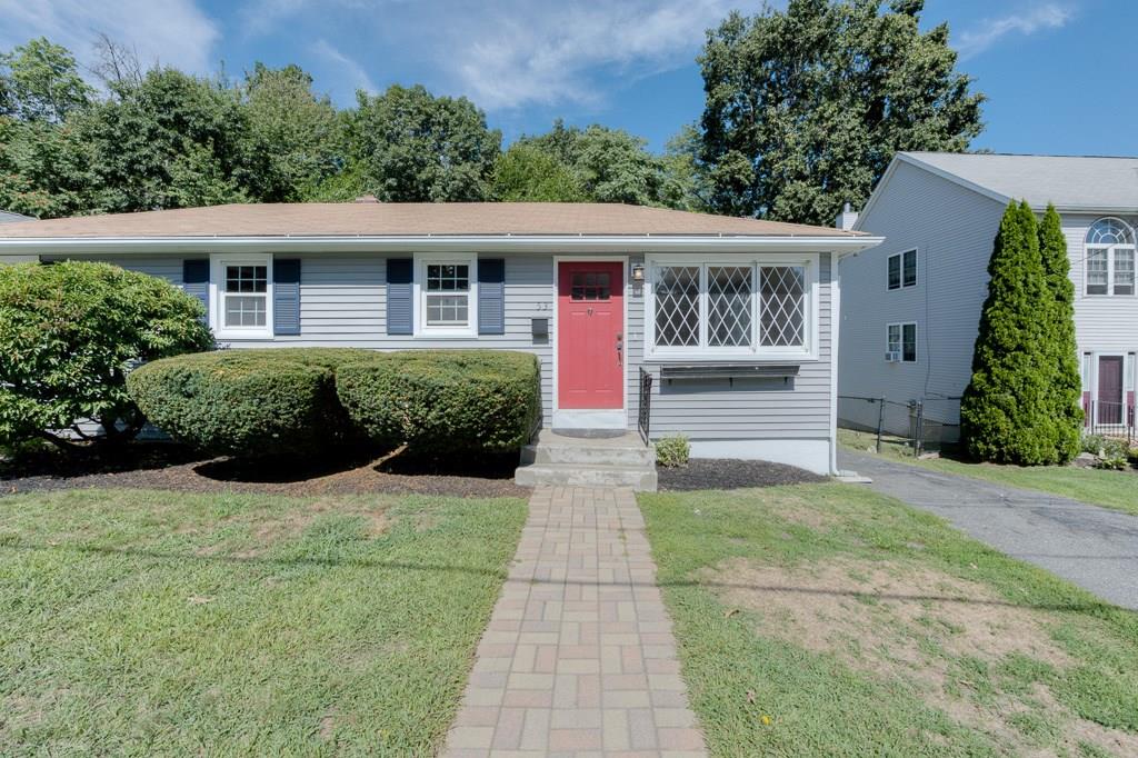 53 Glezen Street Worcester, MA 01604 - Photo 3 of 37 Gallery Image 3