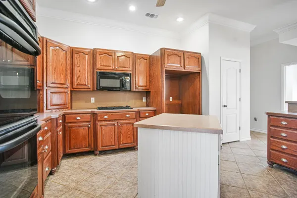 $475,000 | 6538 15th Drive, Lubbock, TX 79416