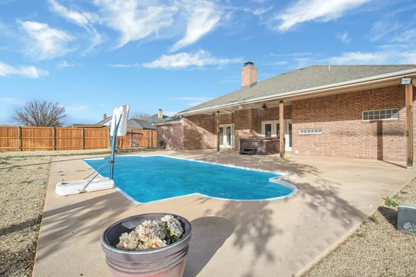 $475,000 | 6538 15th Drive, Lubbock, TX 79416
