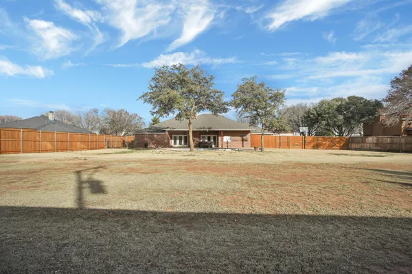 $475,000 | 6538 15th Drive, Lubbock, TX 79416