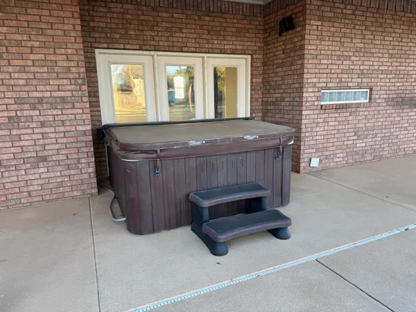 $475,000 | 6538 15th Drive, Lubbock, TX 79416