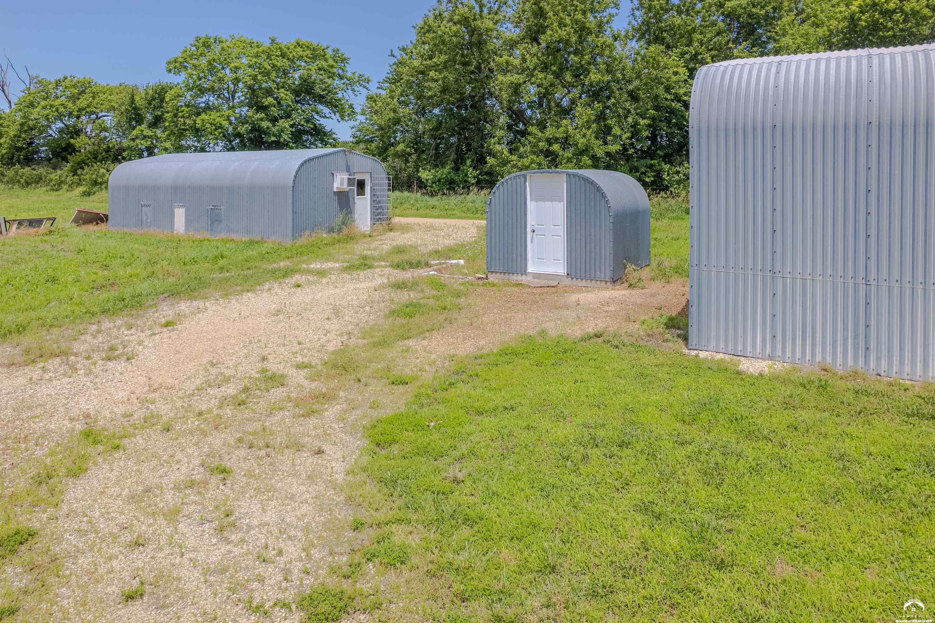 10727 Southwest Auburn Road Wakarusa, KS 66546 - Photo 47 of 62