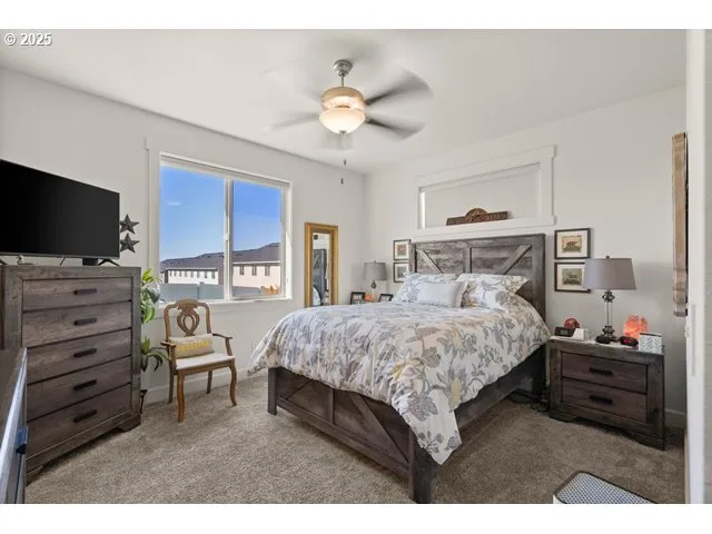 $399,999 | 818 East Montana Avenue, Hermiston, OR 97838