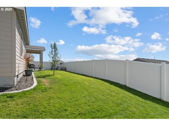 $399,999 | 818 East Montana Avenue, Hermiston, OR 97838
