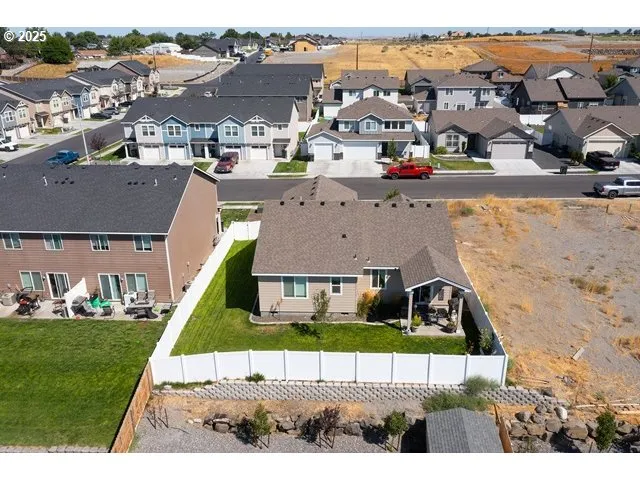 $399,999 | 818 East Montana Avenue, Hermiston, OR 97838