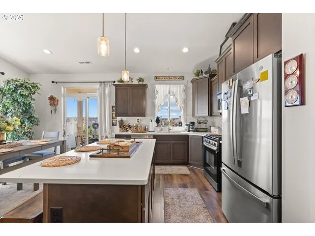 $399,999 | 818 East Montana Avenue, Hermiston, OR 97838