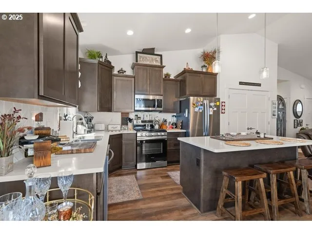 $399,999 | 818 East Montana Avenue, Hermiston, OR 97838