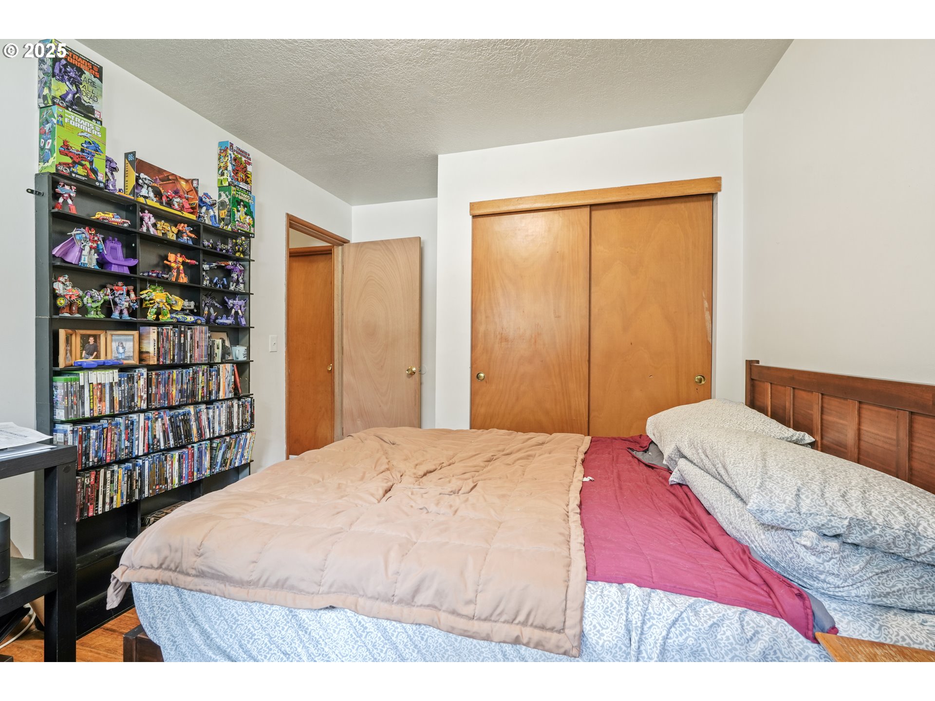 18055 Southwest Kinnaman Road Beaverton, OR 97078 - Photo 17 of 29 Gallery Image 17