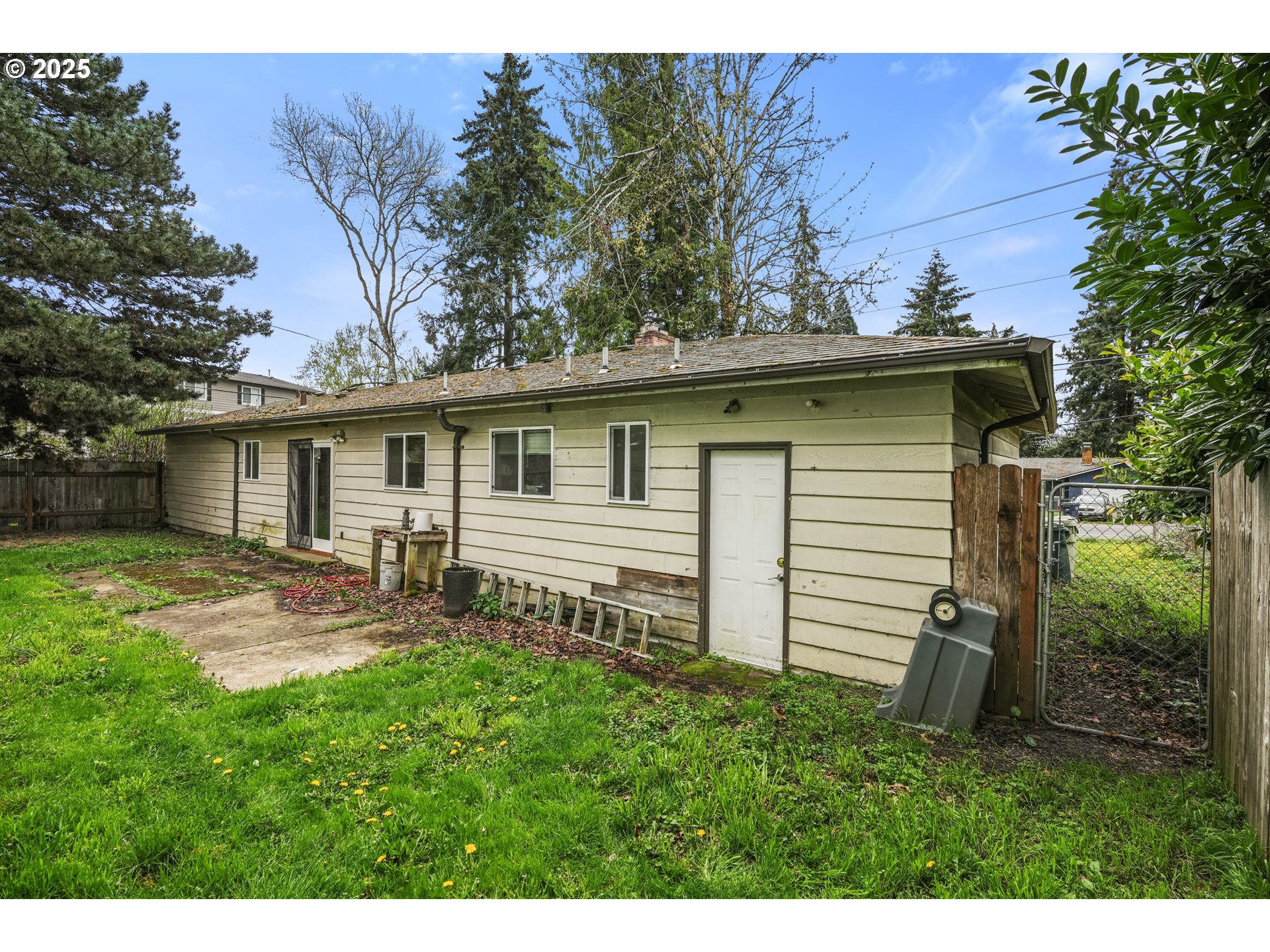 18055 Southwest Kinnaman Road Beaverton, OR 97078 - Photo 19 of 29 Gallery Image 19