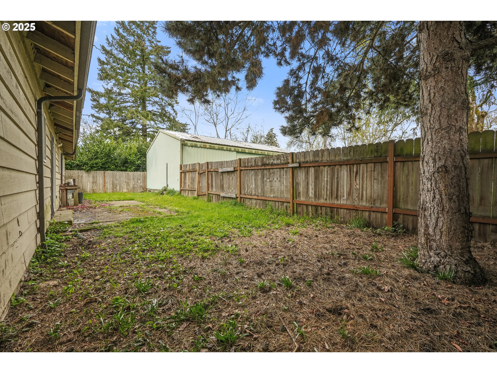 18055 Southwest Kinnaman Road Beaverton, OR 97078 - Photo 20 of 29 Gallery Image 20