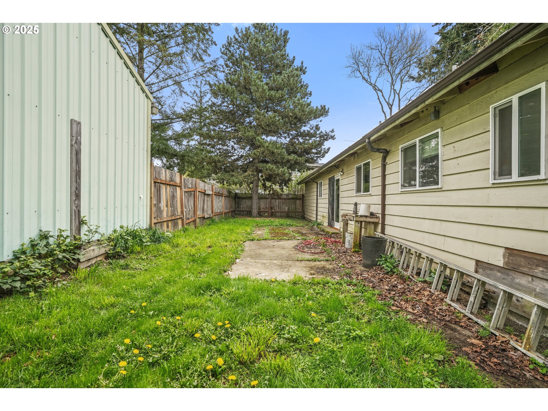 18055 Southwest Kinnaman Road Beaverton, OR 97078 - Photo 21 of 29 Gallery Image 21