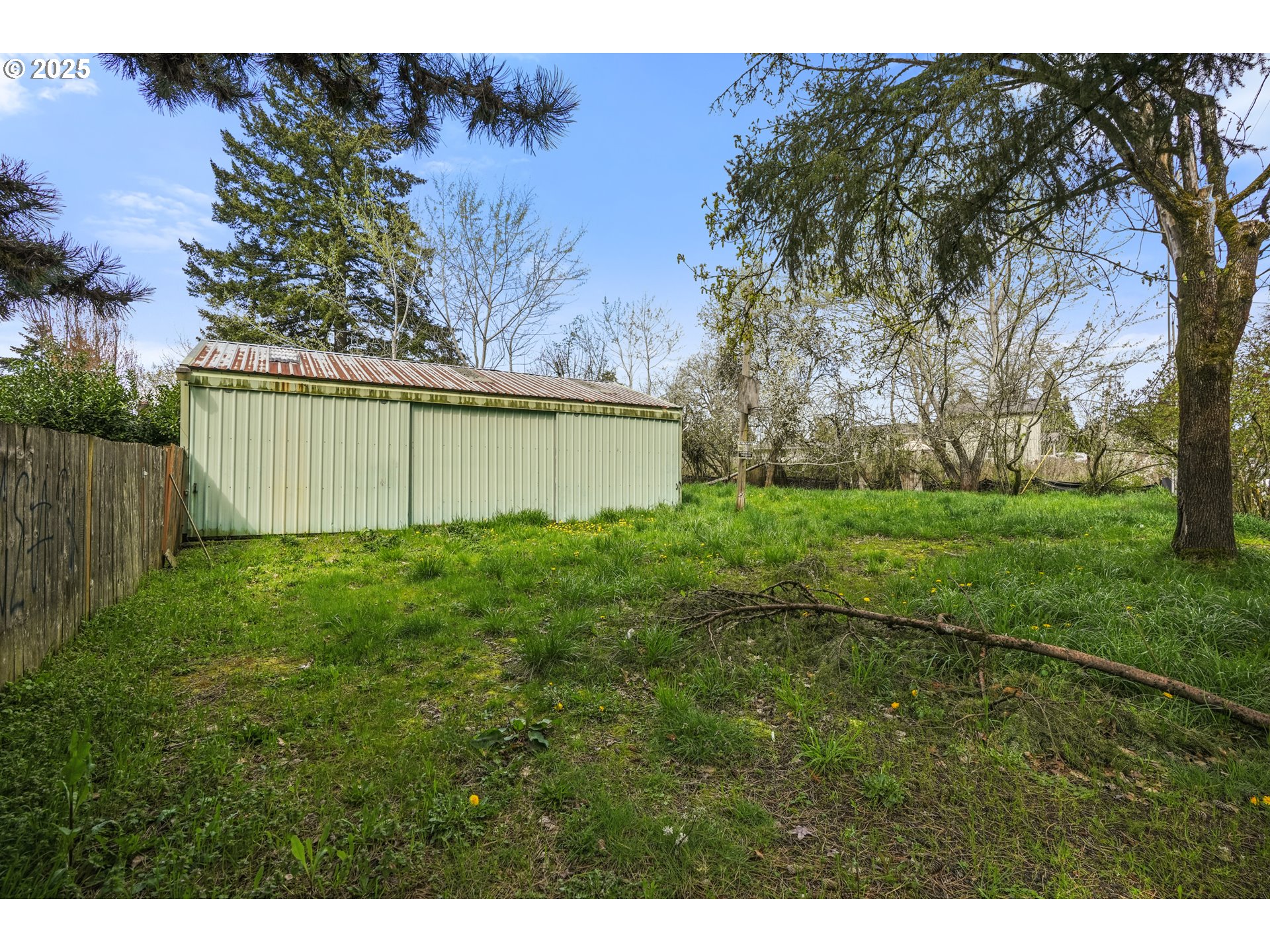 18055 Southwest Kinnaman Road Beaverton, OR 97078 - Photo 23 of 29 Gallery Image 23