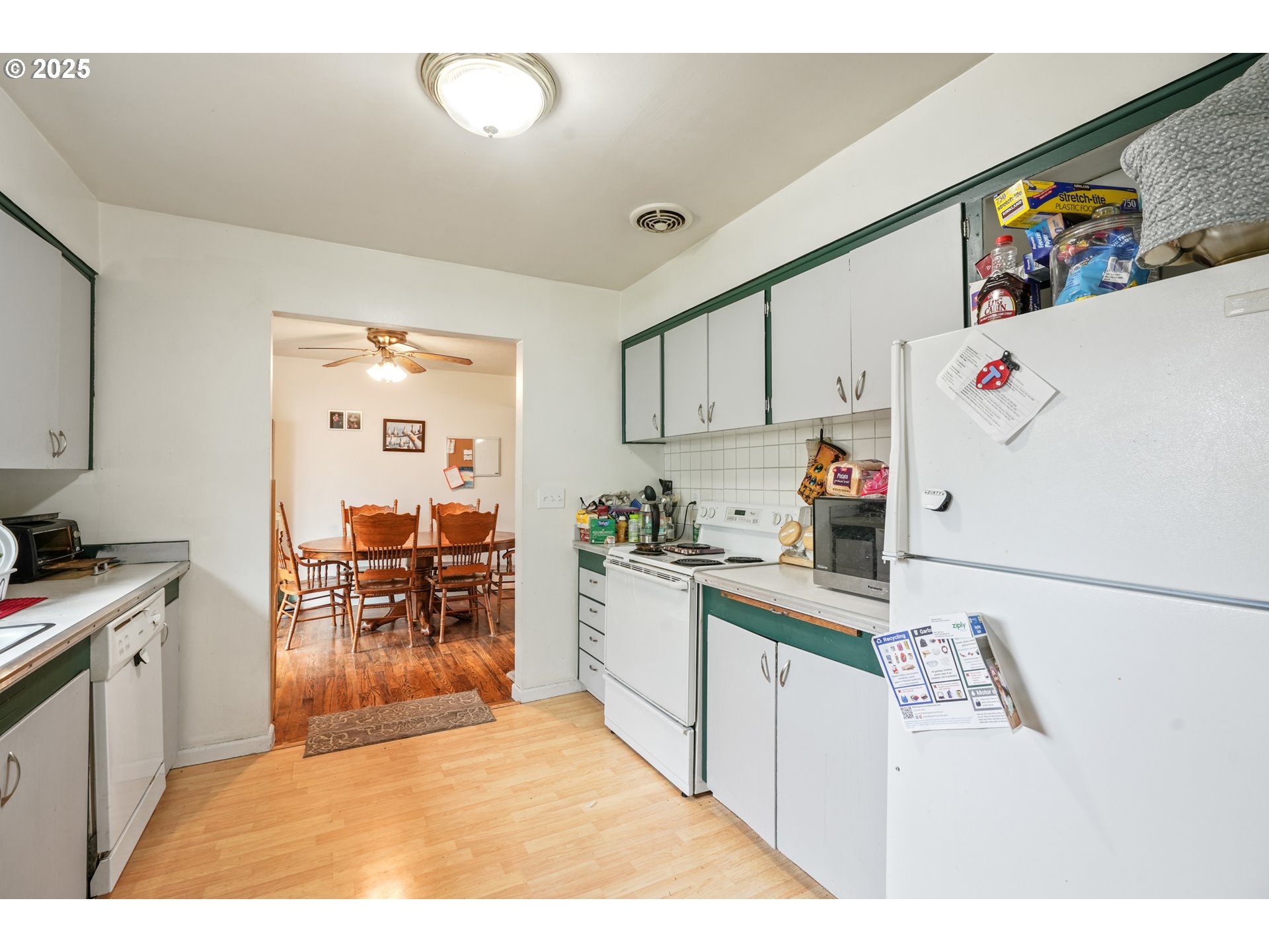 18055 Southwest Kinnaman Road Beaverton, OR 97078 - Photo 10 of 29 Gallery Image 10