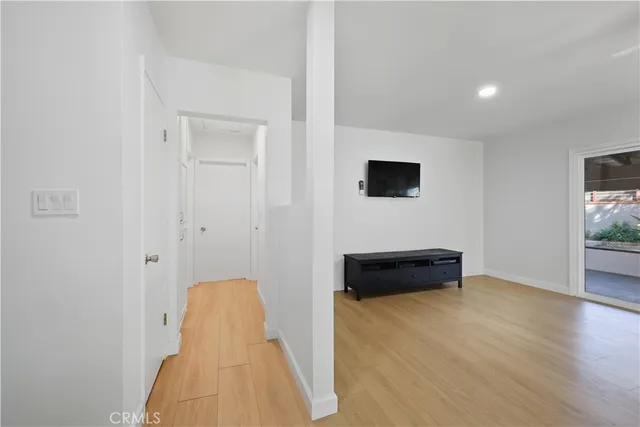 $870,000 | 9106 Lev Avenue, Arleta, CA 91331