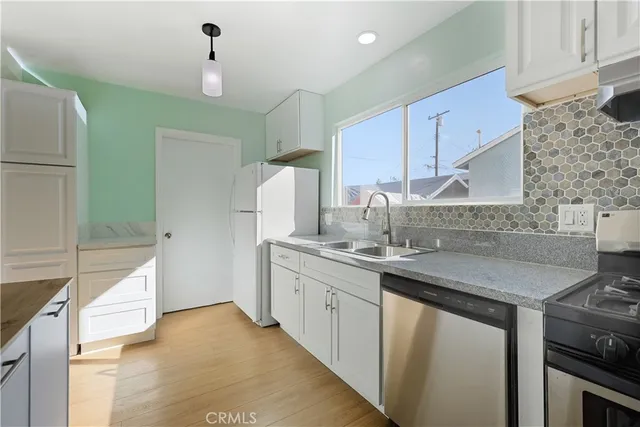 $870,000 | 9106 Lev Avenue, Arleta, CA 91331