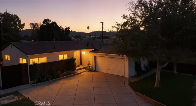 $870,000 | 9106 Lev Avenue, Arleta, CA 91331