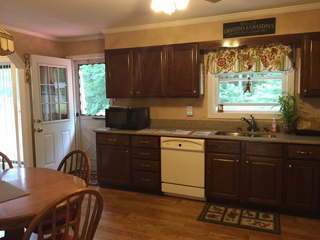 107 Mason Road Dudley, MA 01571 - Photo 7 of 20