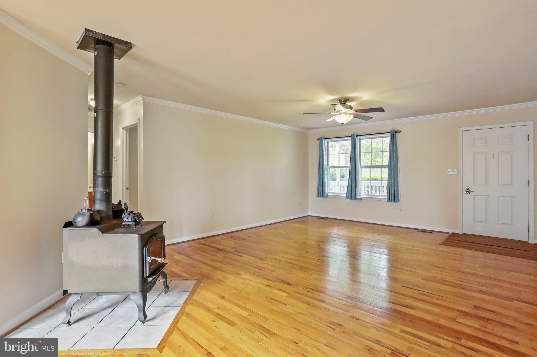 566 Reynolds Road Cross Junction, VA 22625 - Photo 12 of 55