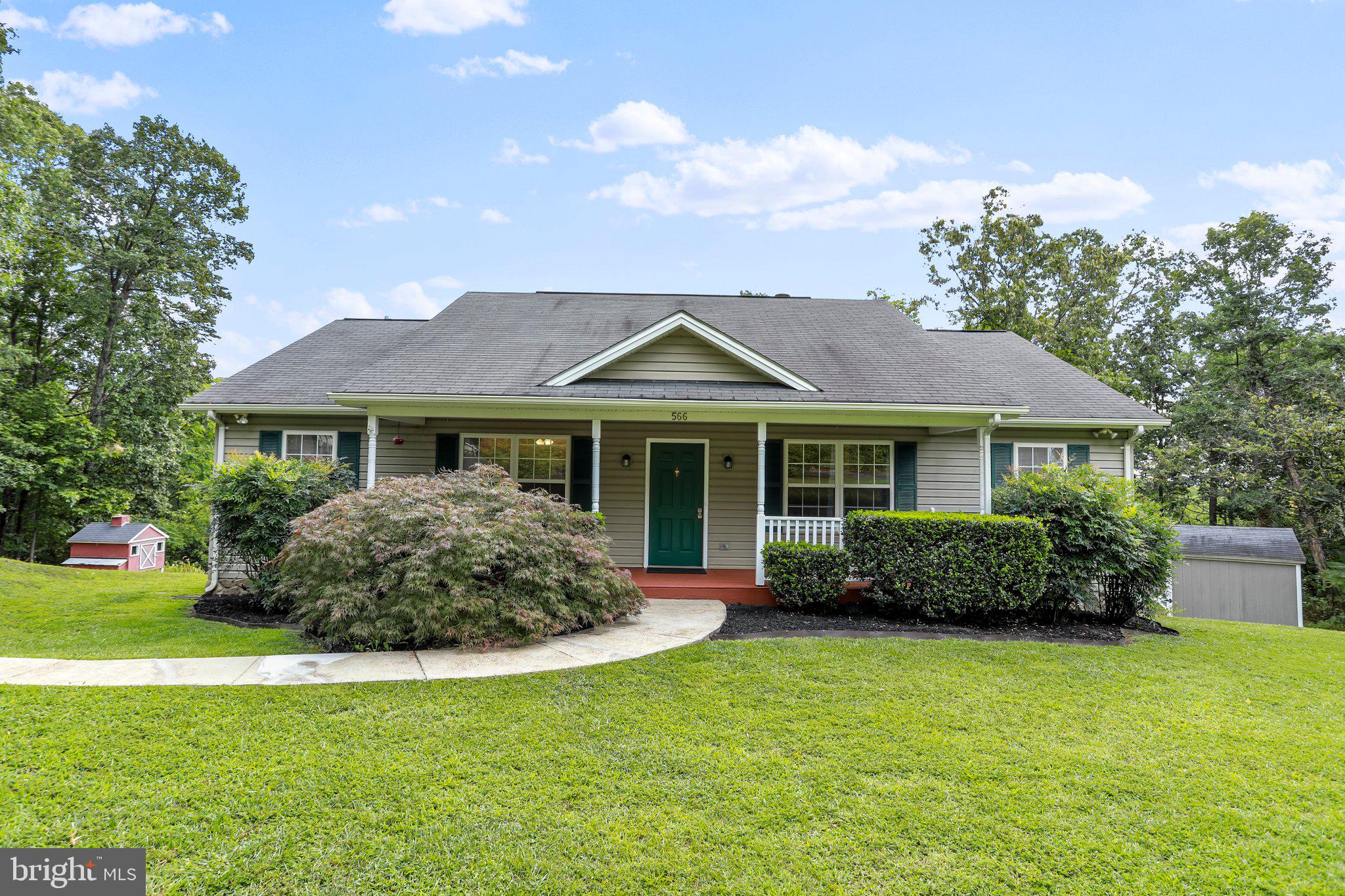 566 Reynolds Road Cross Junction, VA 22625 - Photo 3 of 55