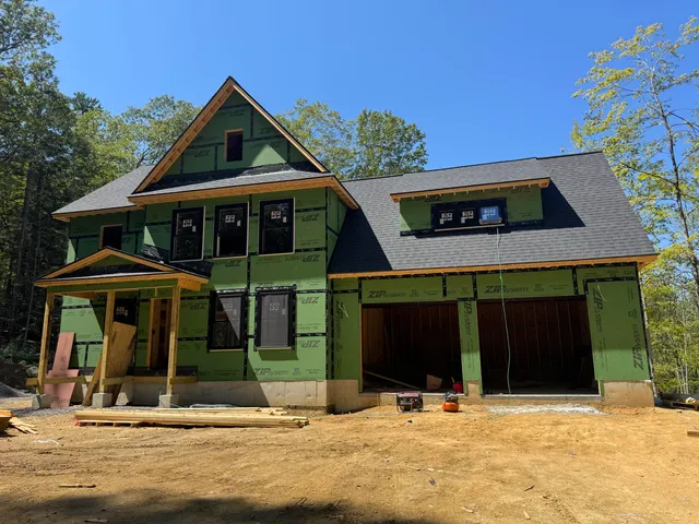 $995,000 | 287 Goodwin Road, Eliot, ME 03903