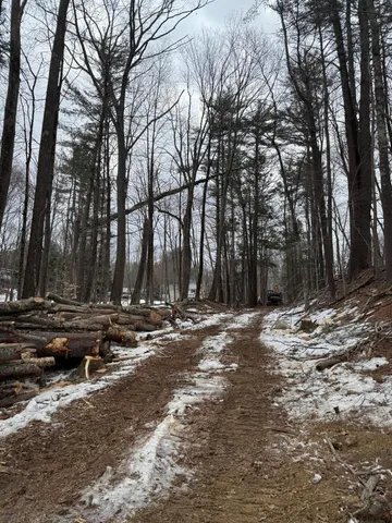 $995,000 | 287 Goodwin Road, Eliot, ME 03903