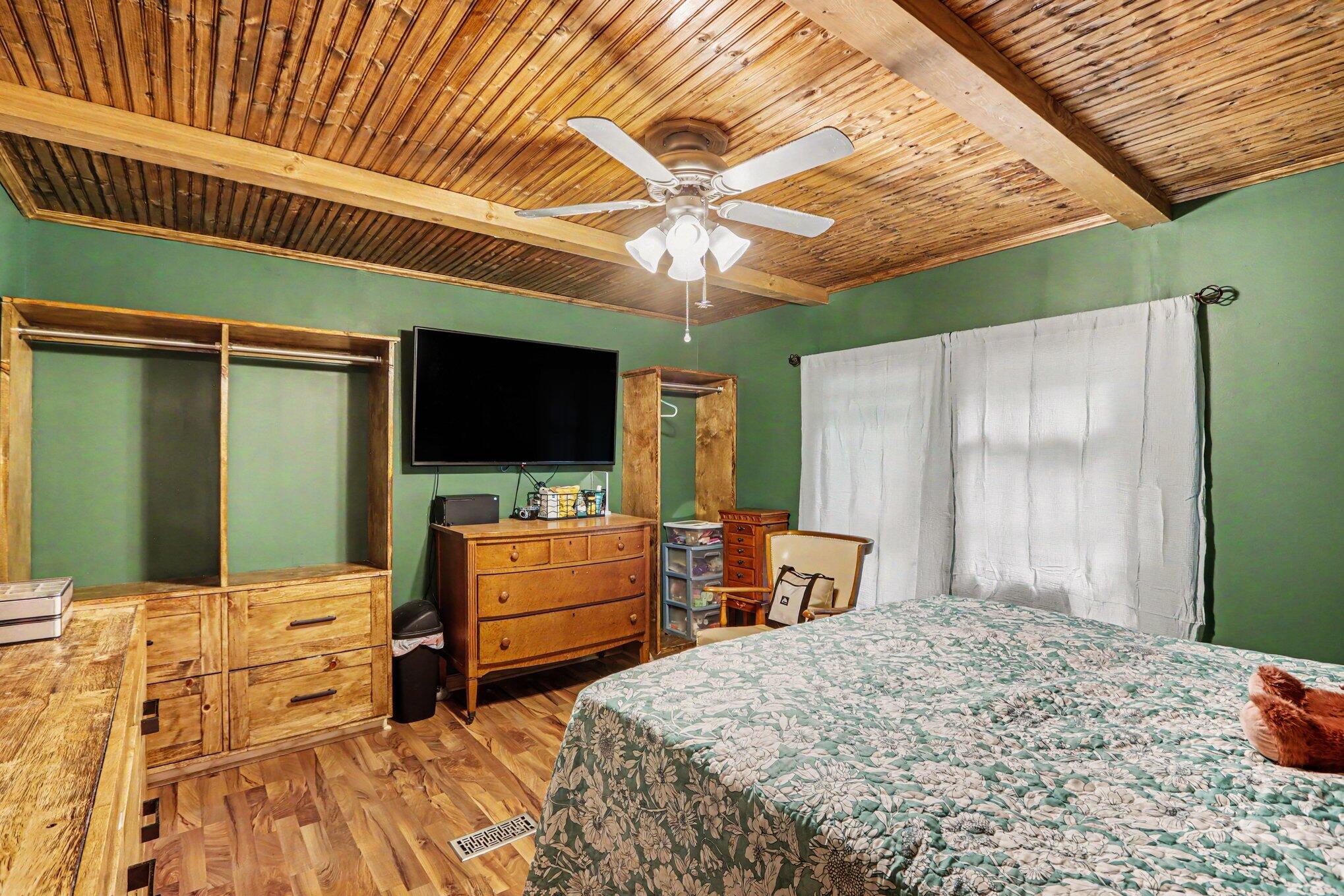 55719 Resort Road Three Rivers, MI 49093 - Photo 15 of 26 013_file_1854
