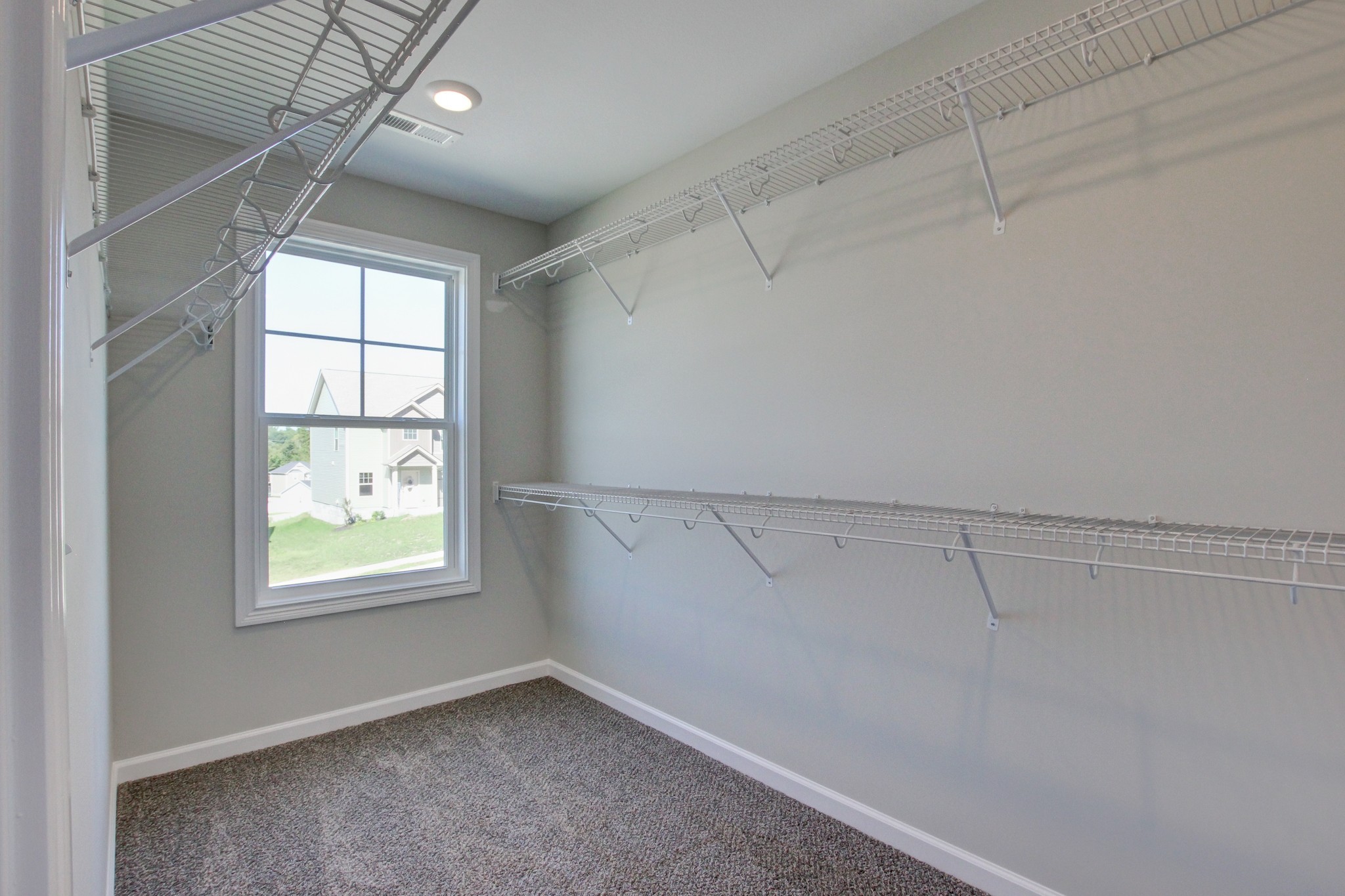 1070 Winesap Road Clarksville, TN 37040 - Photo 18 of 34 Gallery Image 18