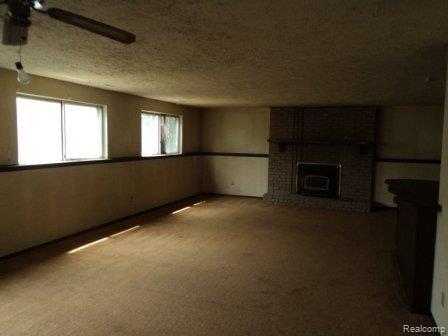 1401 Walnut Ridge Circle Canton, MI 48187 - Photo 8 of 18 family room.JPG