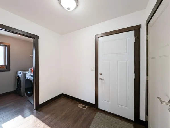 $639,900 | 6810 24th Street South, Fargo, ND 58104