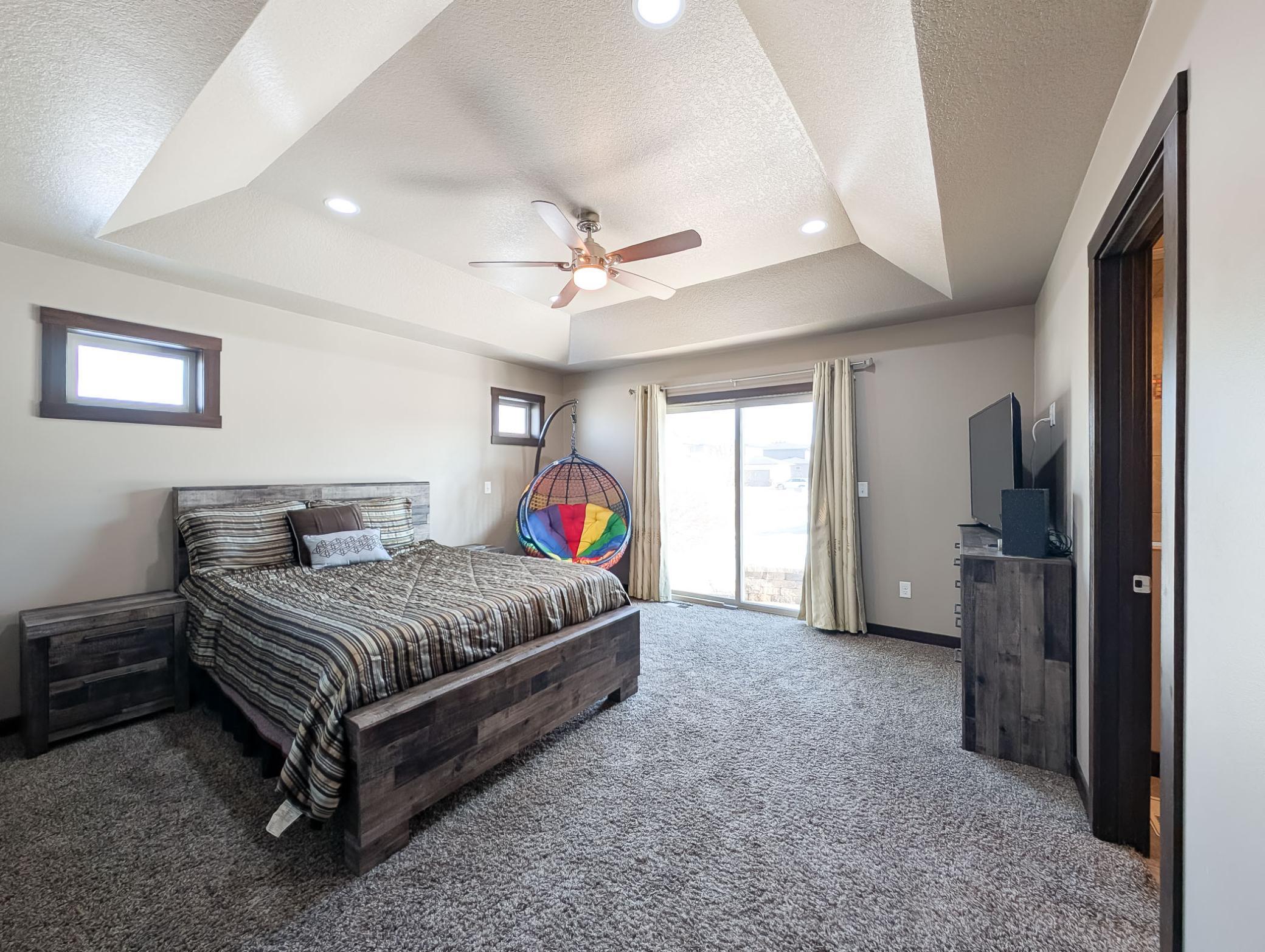 6810 24th Street South Fargo, ND 58104 - Photo 34 of 64