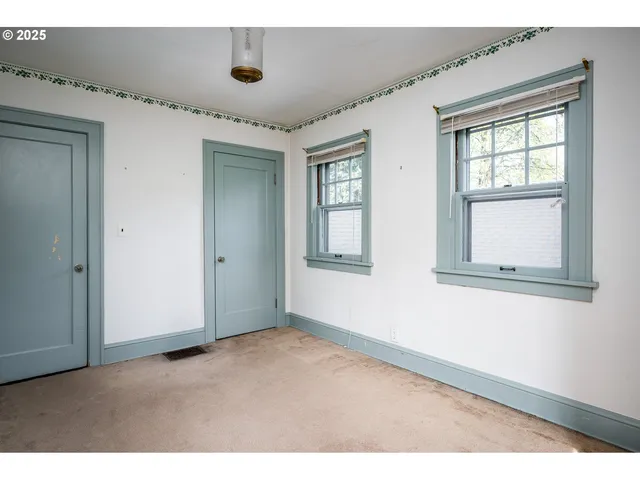 $905,000 | 1856 Southeast St Andrews Drive, Portland, OR 97202