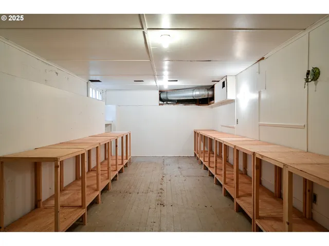 $905,000 | 1856 Southeast St Andrews Drive, Portland, OR 97202