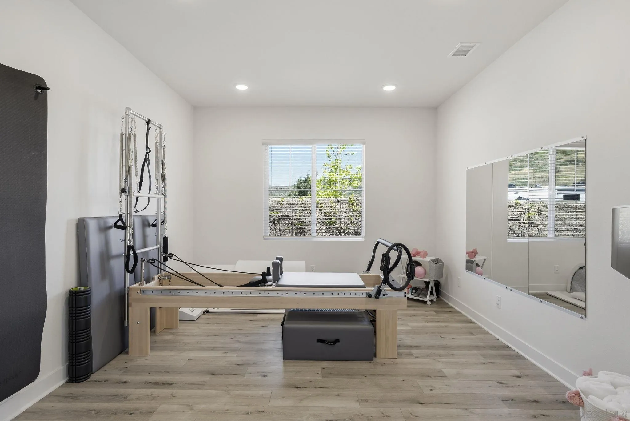 9111 West Bluff Place Santee, CA 92071 - Photo 15 of 36 a view of a living room and a window