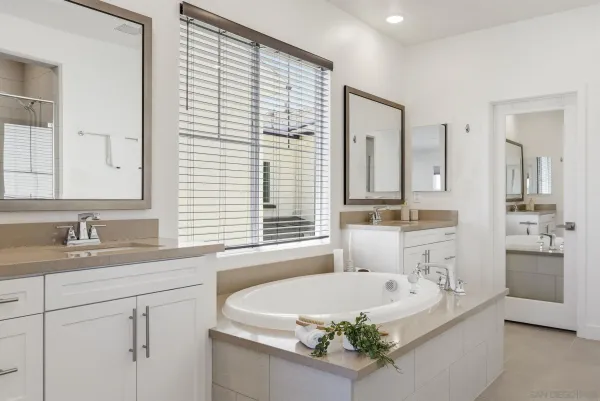 $1,550,000 | 9111 West Bluff Place, Santee, CA 92071