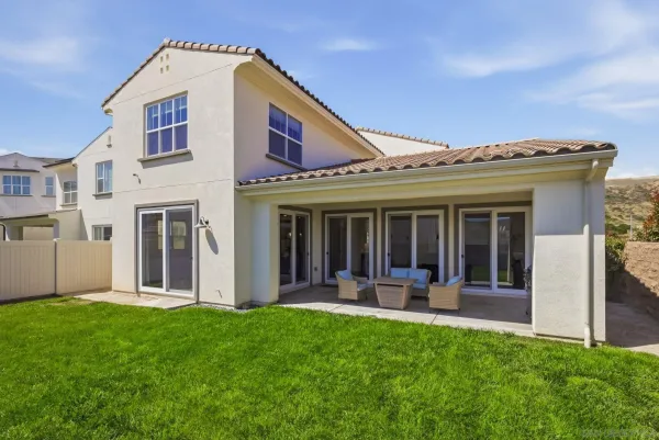 $1,550,000 | 9111 West Bluff Place, Santee, CA 92071