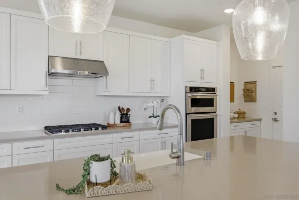 $1,550,000 | 9111 West Bluff Place, Santee, CA 92071