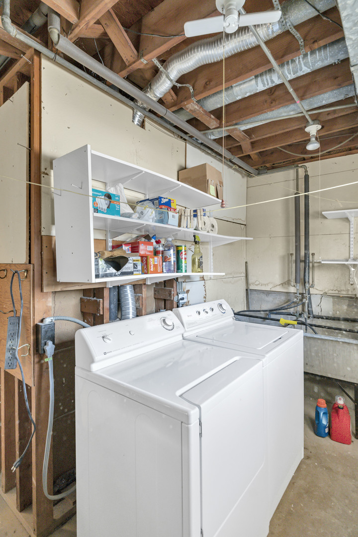 7541 Lyons Street Morton Grove, IL 60053 - Photo 23 of 25