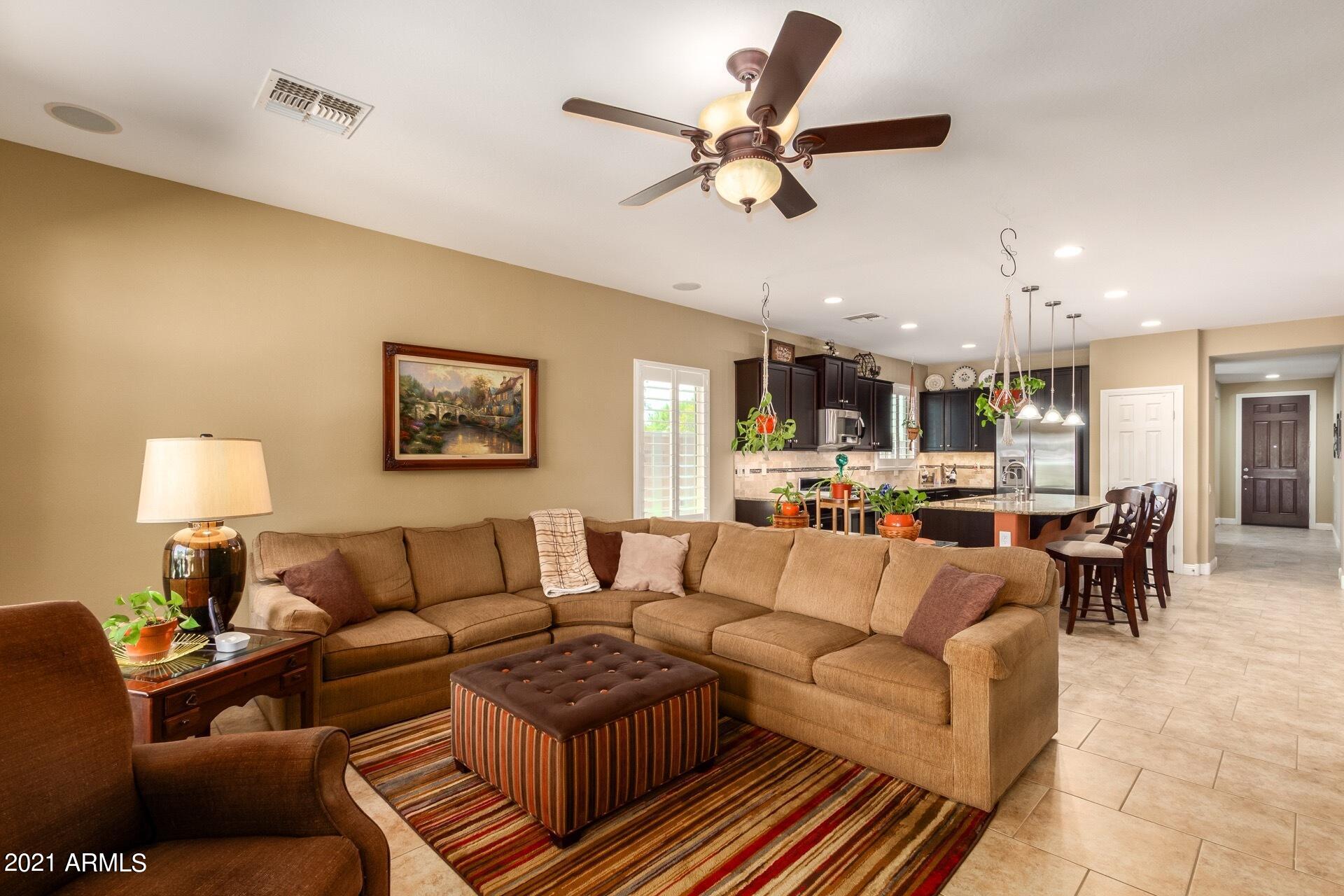 3048 East Blue Sage Road Gilbert, AZ 85297 - Photo 10 of 42 0003 - 1 - Livingroom 3