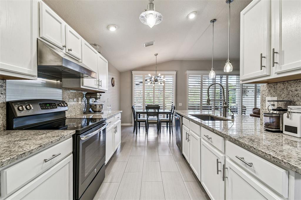 5354 Lookout Pass Wesley Chapel, FL 33544 - Photo 7 of 67