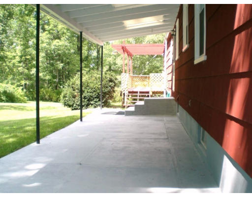 37 Wellington Road Templeton, MA 01468 - Photo 9 of 18