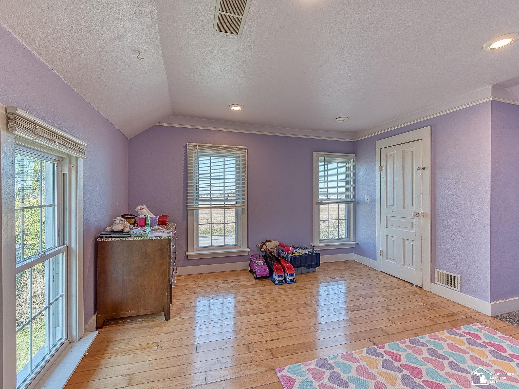 8819 Ida West Road Ida, MI 48140 - Photo 17 of 49