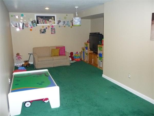 162 Stone Ridge Road, Unit 162 Franklin, MA 02038 - Photo 15 of 18 Gallery Image 15