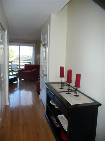 162 Stone Ridge Road, Unit 162 Franklin, MA 02038 - Photo 3 of 18 Gallery Image 3