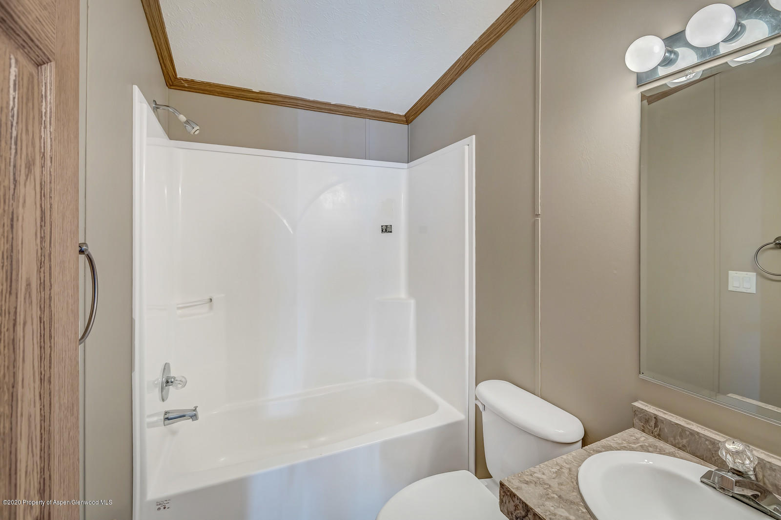 557 Park Avenue Rifle, CO 81650 - Photo 11 of 29 14_557_Park_Avenue_Rifle_81650014_mls