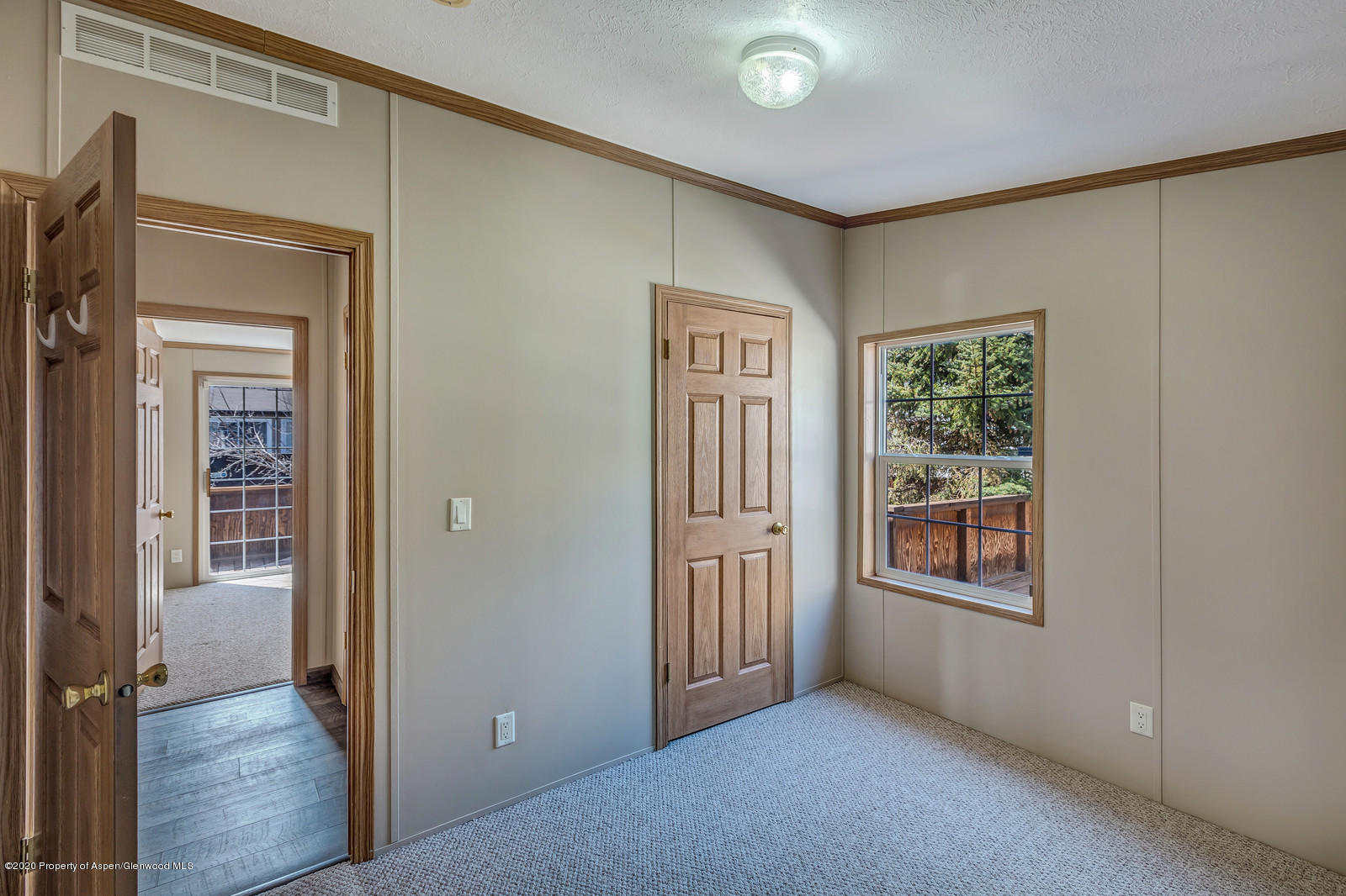 557 Park Avenue Rifle, CO 81650 - Photo 12 of 29 15_557_Park_Avenue_Rifle_81650015_mls