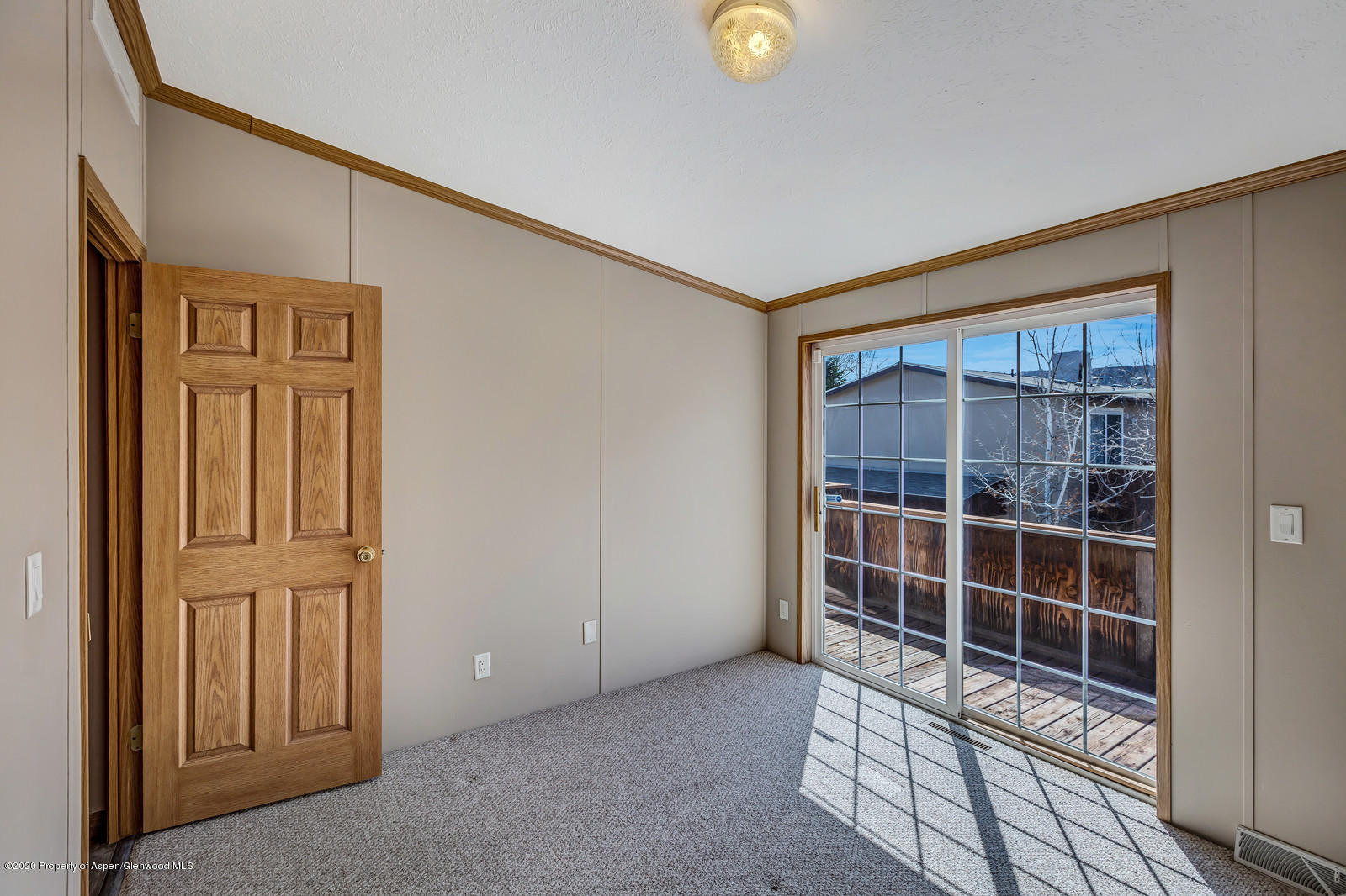 557 Park Avenue Rifle, CO 81650 - Photo 13 of 29 16_557_Park_Avenue_Rifle_81650016_mls