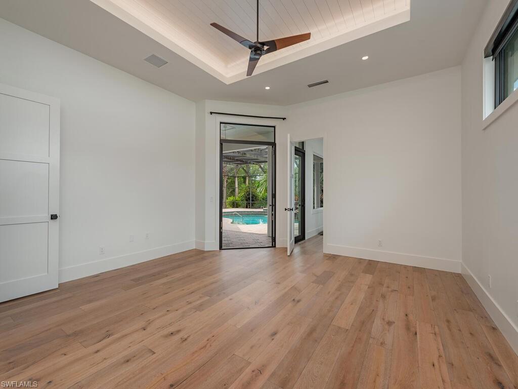 9099 The Lane Naples, FL 34109 - Photo 15 of 24