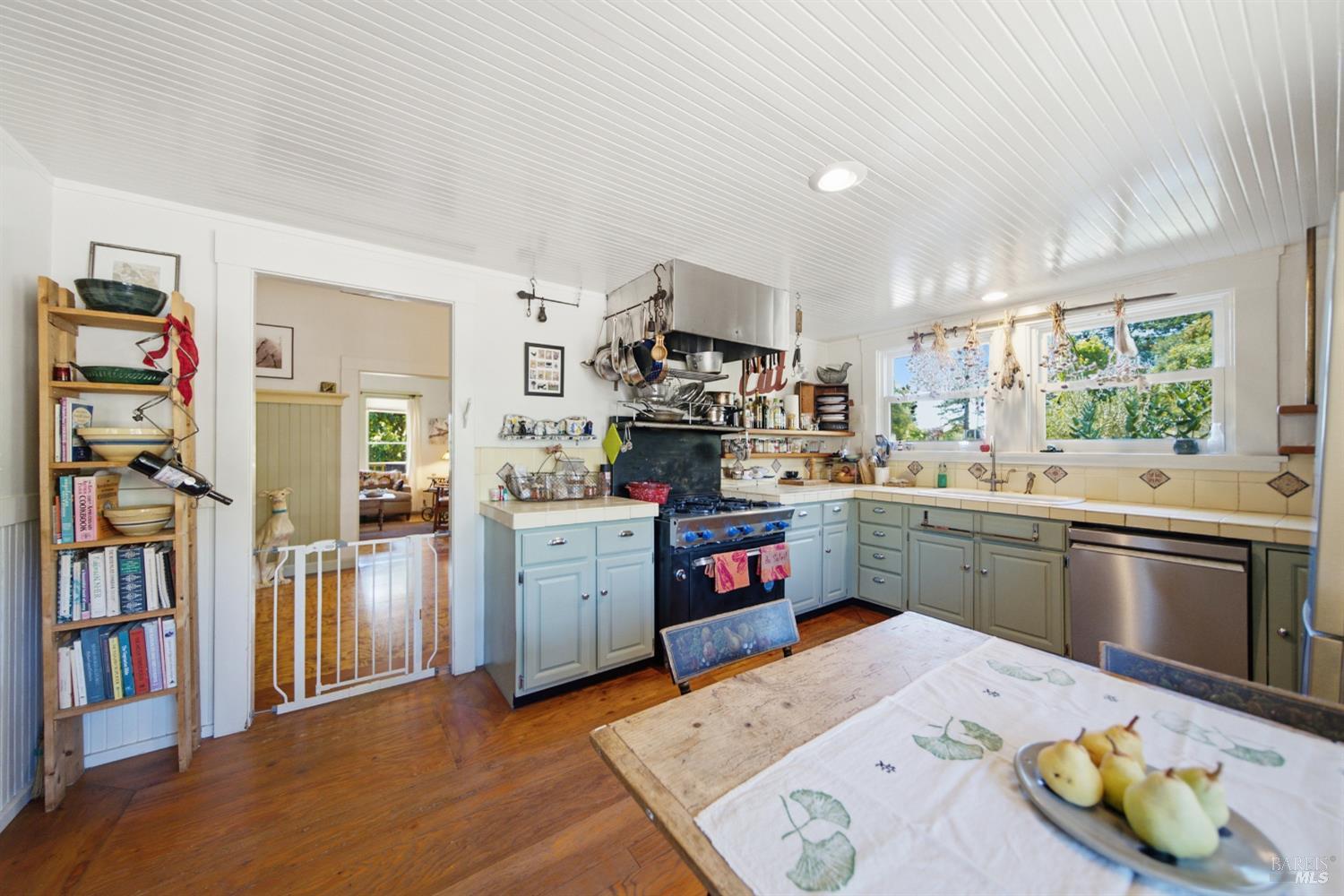 8650 Savio Road Sebastopol, CA 95472 - Photo 15 of 52 Gallery Image 15