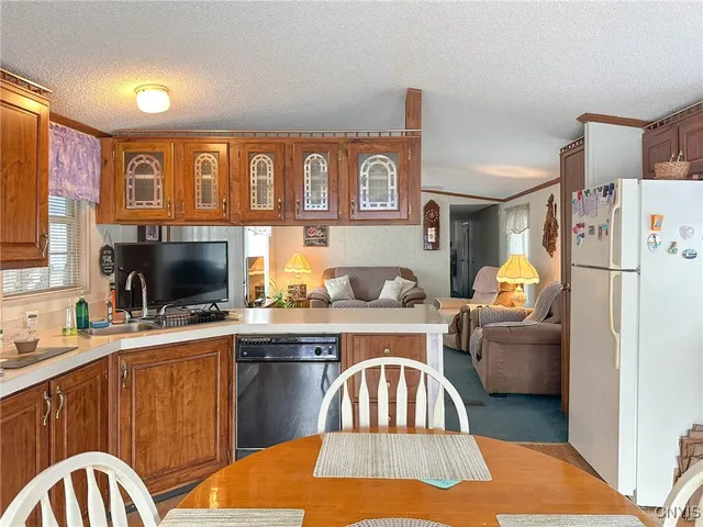 $69,900 | 1 Water Wheel Circle, New Hartford, NY 13321